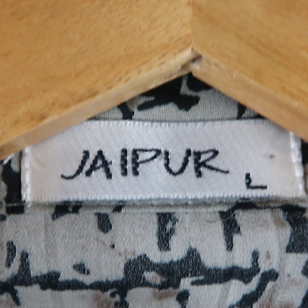JAIPUR BROWN ANIMAL PRINT BUTTON DOWN BLOUSE WOMENS SIZE LARGE - Picture 2 of 8